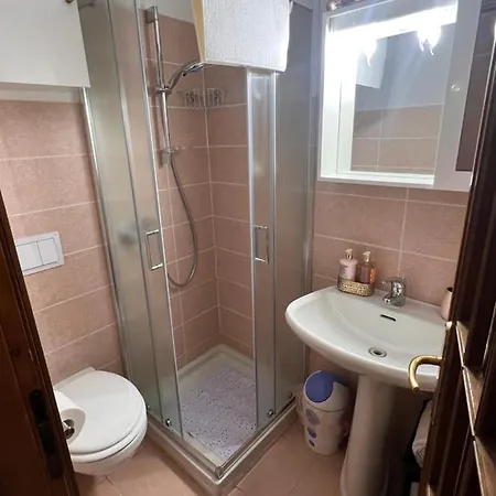 Casa Samaky, Pieno Centro, Wifi Gratuito Self Check-In Sanremo